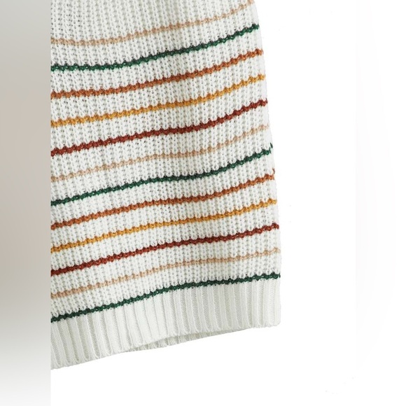 NEW Striped Knit Crop Tank Top - Picture 4 of 5